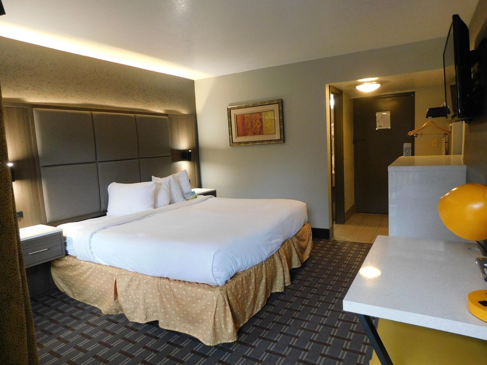 Days Inn & Suites By Wyndham Downtown Gatlinburg Parkway Ngoại thất bức ảnh