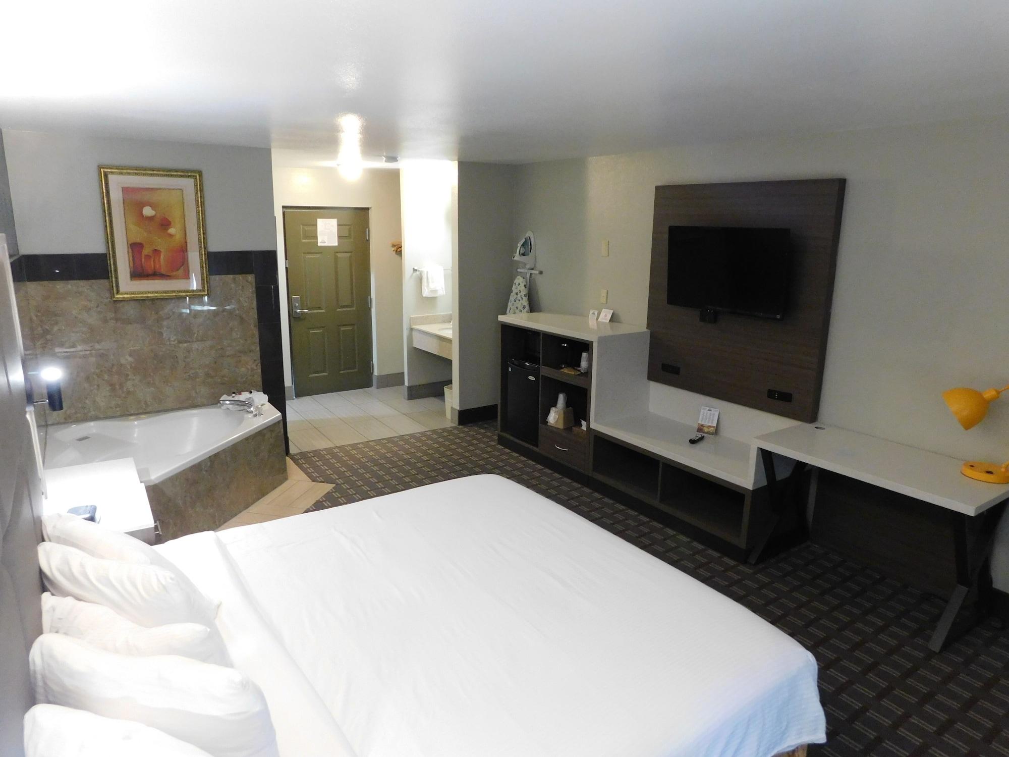 Days Inn & Suites By Wyndham Downtown Gatlinburg Parkway Ngoại thất bức ảnh