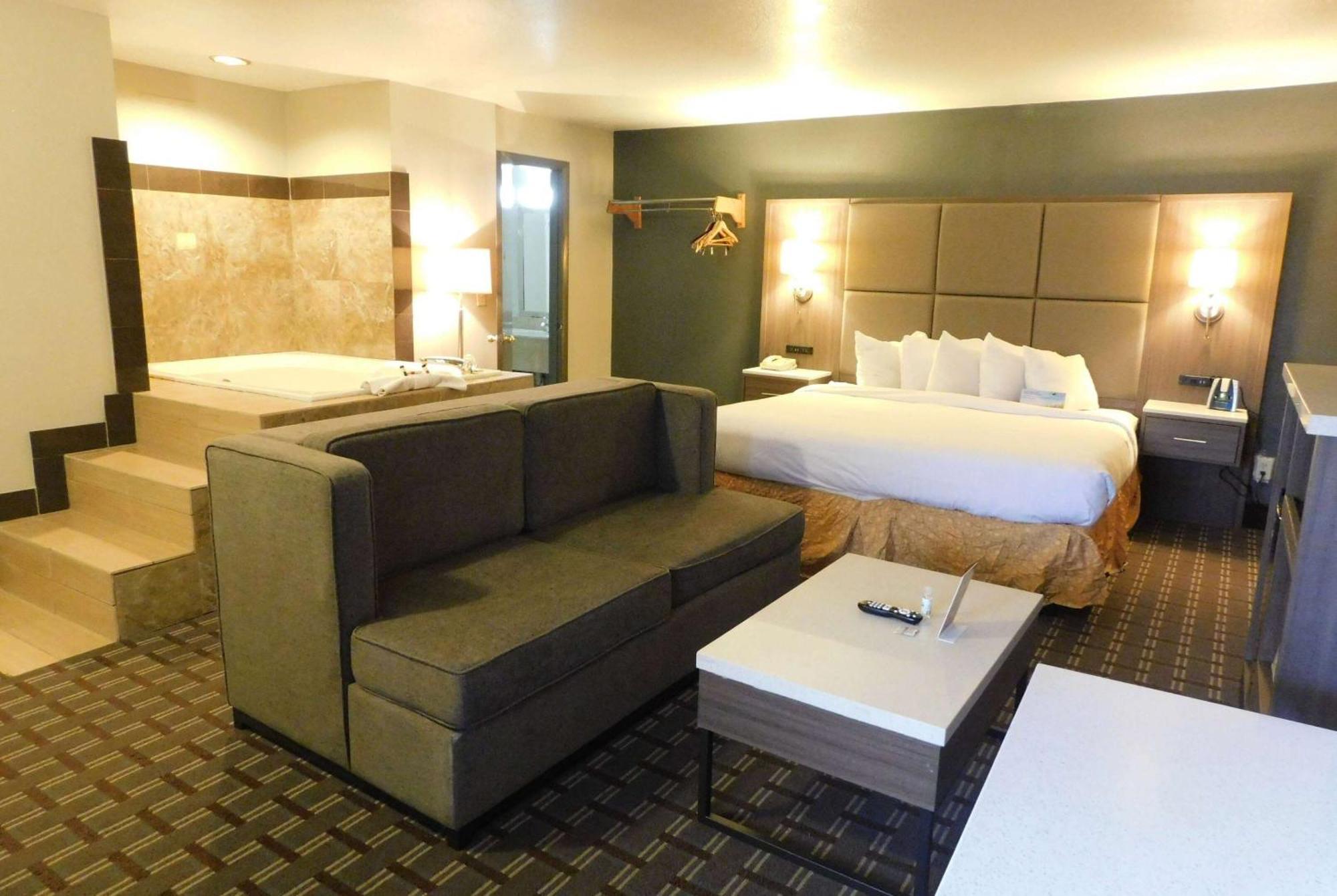 Days Inn & Suites By Wyndham Downtown Gatlinburg Parkway Ngoại thất bức ảnh