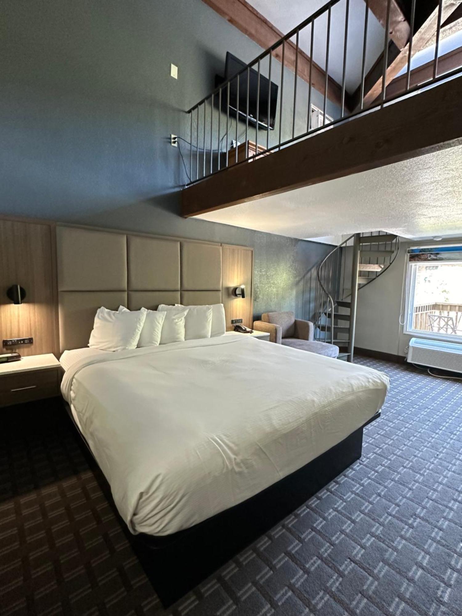 Days Inn & Suites By Wyndham Downtown Gatlinburg Parkway Ngoại thất bức ảnh